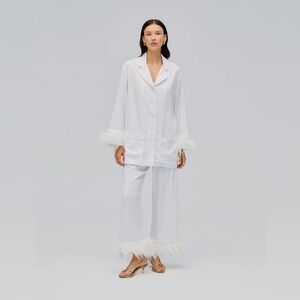 Sleeper pajama set with feathers